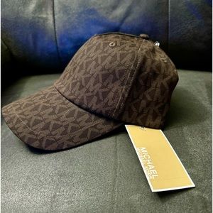 Michael Kors Hat ~ NWT!